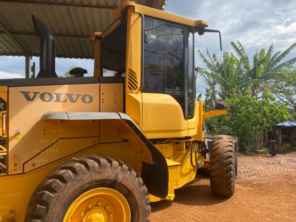 Pá Carregadeira Volvo L60F ano 2021 - L60F - Máquinas de Linha Amarela