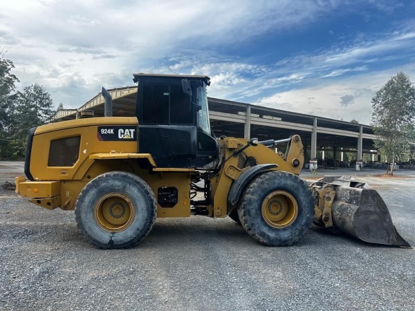 Pá Carregadeira Caterpillar 924K ano 2015
