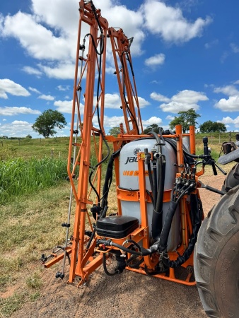 Pulverizador Jacto CONDOR 800 ano 2010