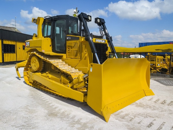 Trator de Esteira Caterpillar D6T XL ano 2012