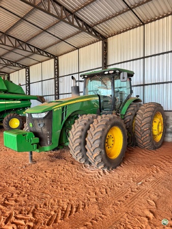 Trator John Deere 8370R ano 2018