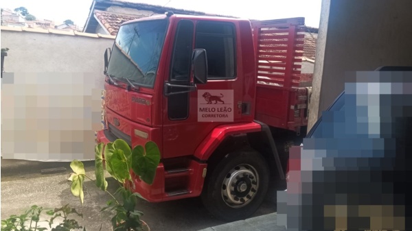 Caminhão Ford CARGO 2422 ano 2011