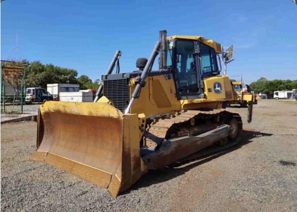 Trator de Esteira John Deere 850J ano 2022