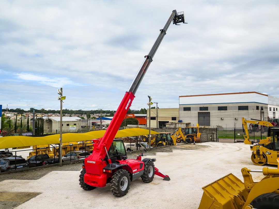 Manipulador Agrícola Manitou MT 1740 SLT ano 2013