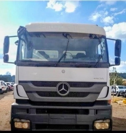 Caminhão Mercedes Benz AXOR 4144 ano 2019 - AXOR 4144 - Caminhões e Carretas
