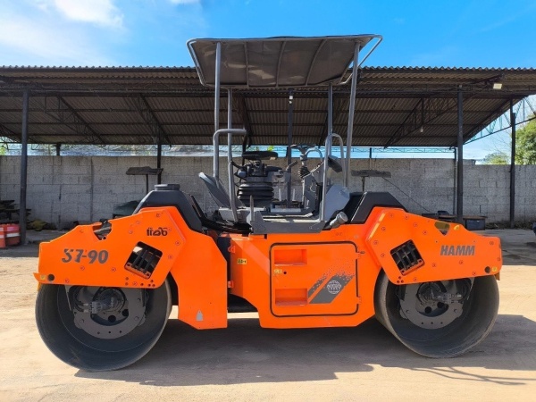 Rolo Compactador Hamm HD90 ano 2014