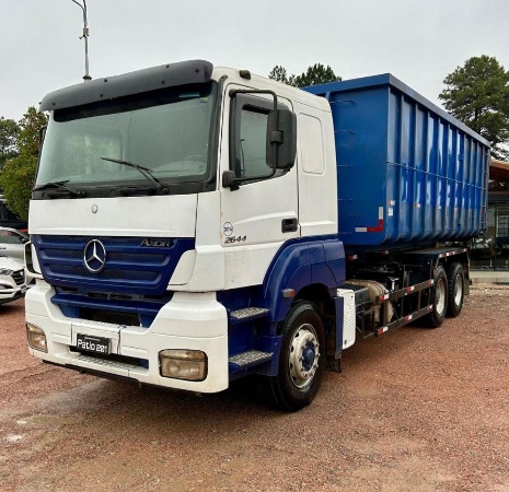 Caminhão Mercedes Benz Axor 2644 ano 2009 - Axor 2644 - Caminhões e Carretas