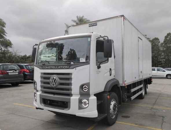 Caminhão Volkswagen 17.210 ano 2025