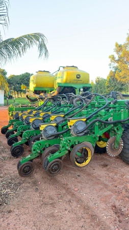 Plantadeira John Deere DB 50 ano 2021