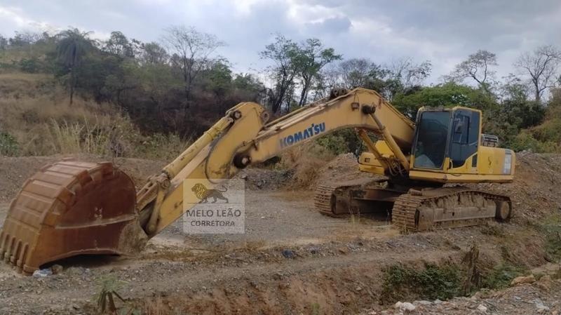 Escavadeira Komatsu PC350-LC ano 2013