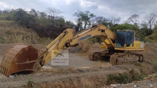 Escavadeira Komatsu PC350-LC ano 2013