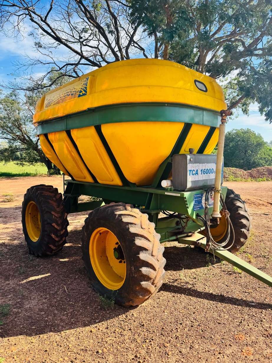 Outros implementos agrícolas Tatu Marchesan TCA 16000 ano 2008