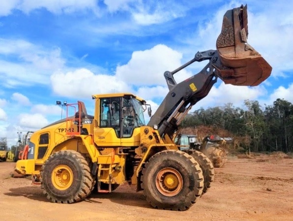 Pá Carregadeira Volvo L150H ano 2021