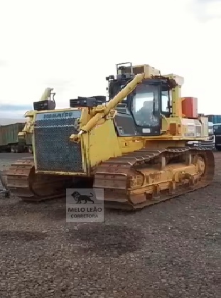 Trator de Esteira Komatsu D85EX-15E0 ano 2020