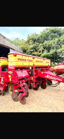 Plantadeira Vence Tudo Panther SM 9000 ano 2019 - Panther SM 9000 - Implementos para Plantio