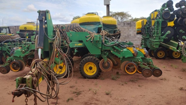 Plantadeira John Deere DB 50 ano 2022