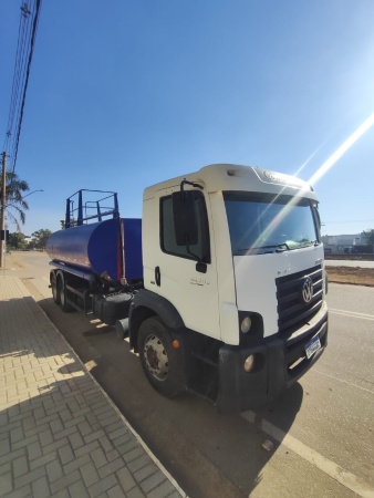 Caminhão Volkswagen VW 24280 ano 2012