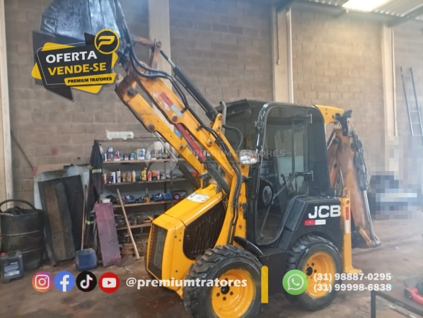 Mini Retroescavadeira JCB 1CX ano 2019