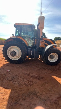 Trator Valtra T230 CVT ano 2019