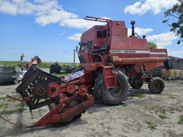 Colheitadeira Massey Ferguson MF 5650