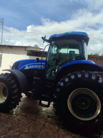 Trator New Holland T7.205 ano 2019 - T7.205 - Máquinas Agrícolas