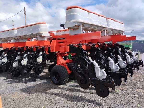 Outros implementos agrícolas Jumil JM 8090/8080 - TERRA SS" ano 2012