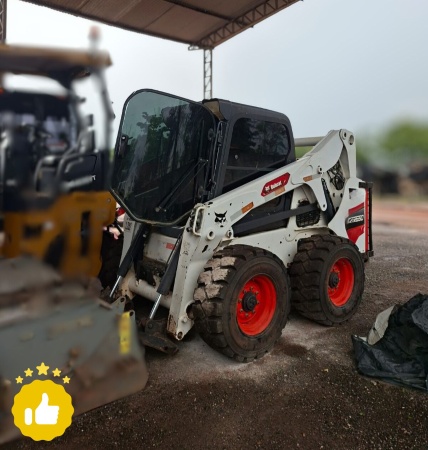 Mini Carregadeira Bobcat S650 ano 2021