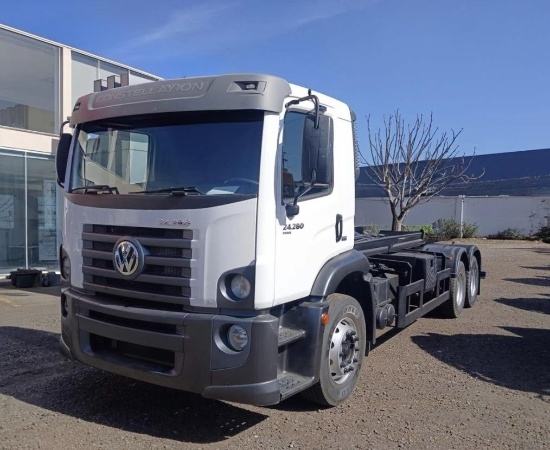 Caminhão Volkswagen 24-280