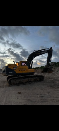 Escavadeira Volvo EC210B ano 2009 - EC210B - Máquinas de Linha Amarela
