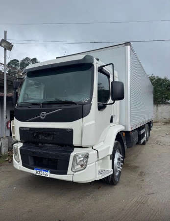 Caminhão Volvo VM 270 ano 2021 - VM 270 - Caminhões e Carretas