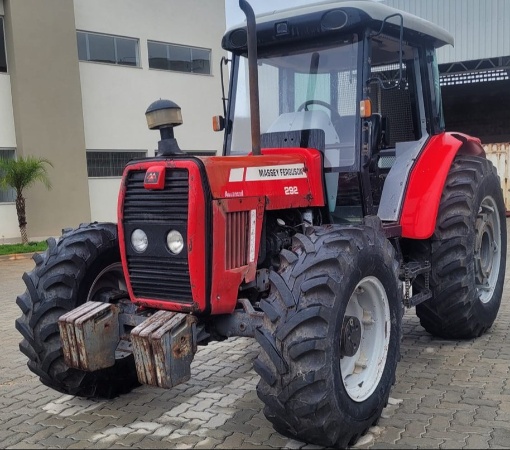 Trator Massey Ferguson MF 292