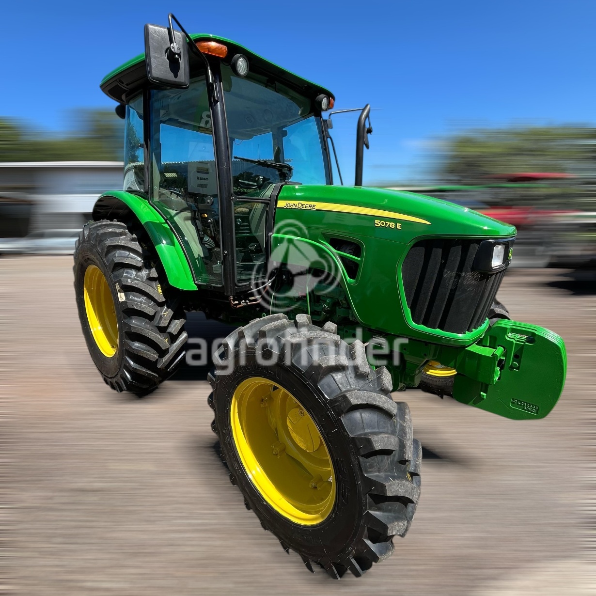 Trator John Deere 5078 E ano 2016