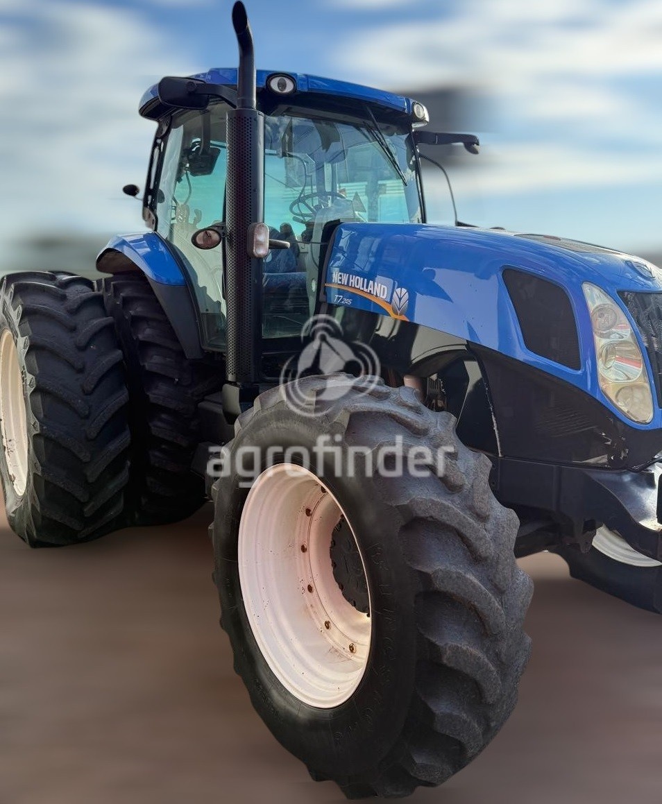 Trator New Holland T7.245 ano 2013 - T7.245 - Máquinas Agrícolas