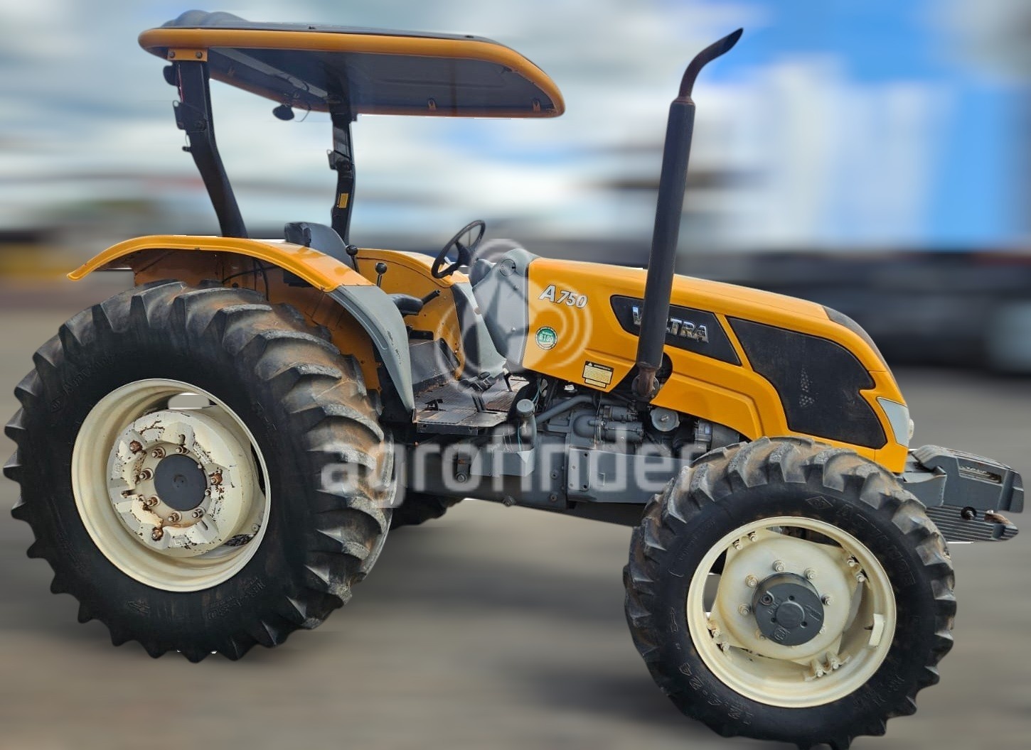 Trator Valtra A 750 ano 2019 - A 750 - Máquinas Agrícolas