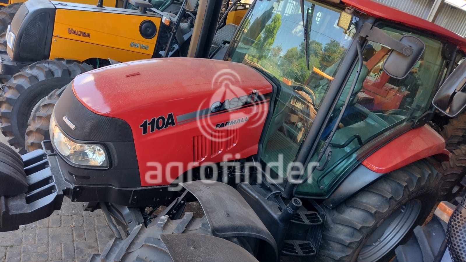 Trator Case IH Farmall 110 A ano 2012