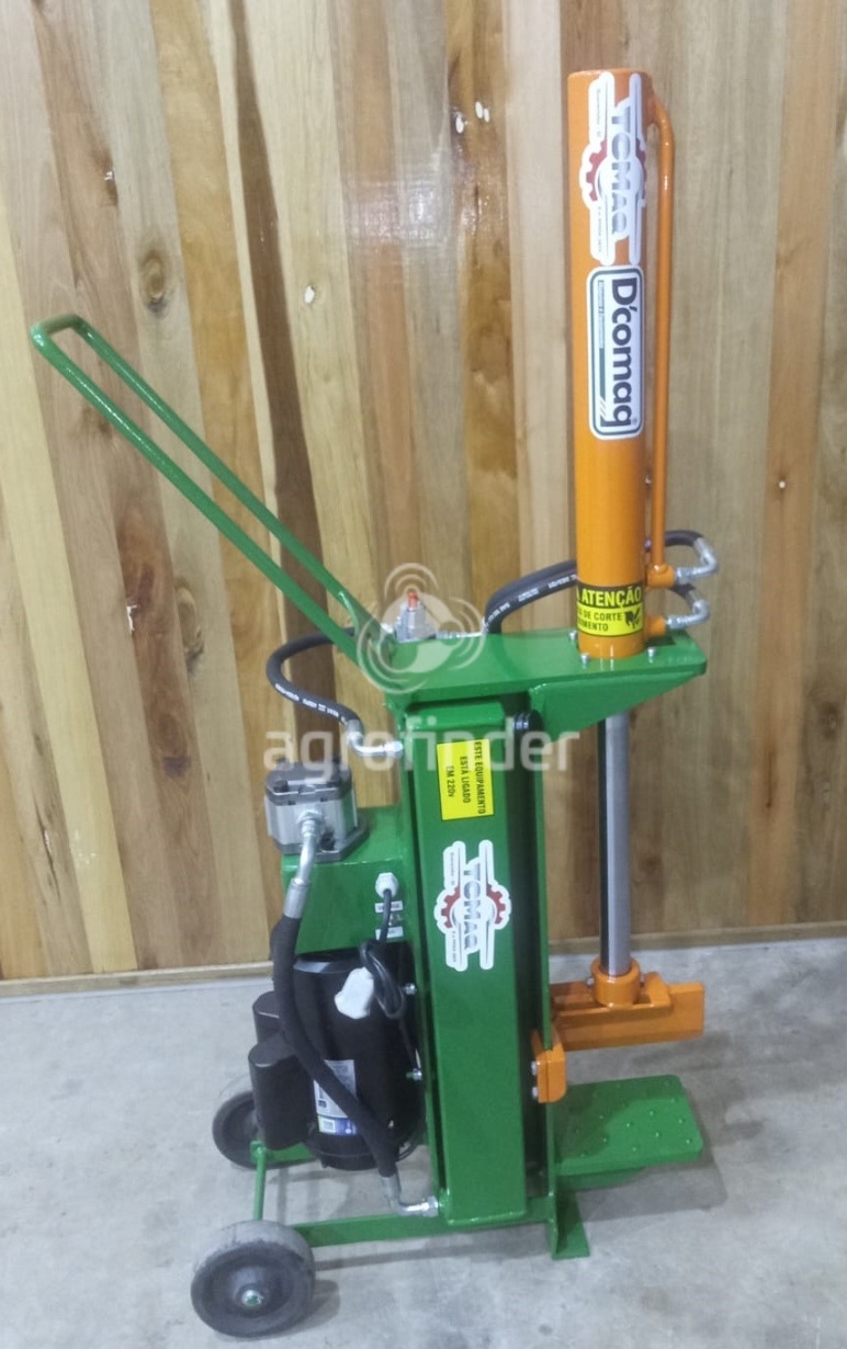Triturador de toco Tcmaq 3 CV ano 2025