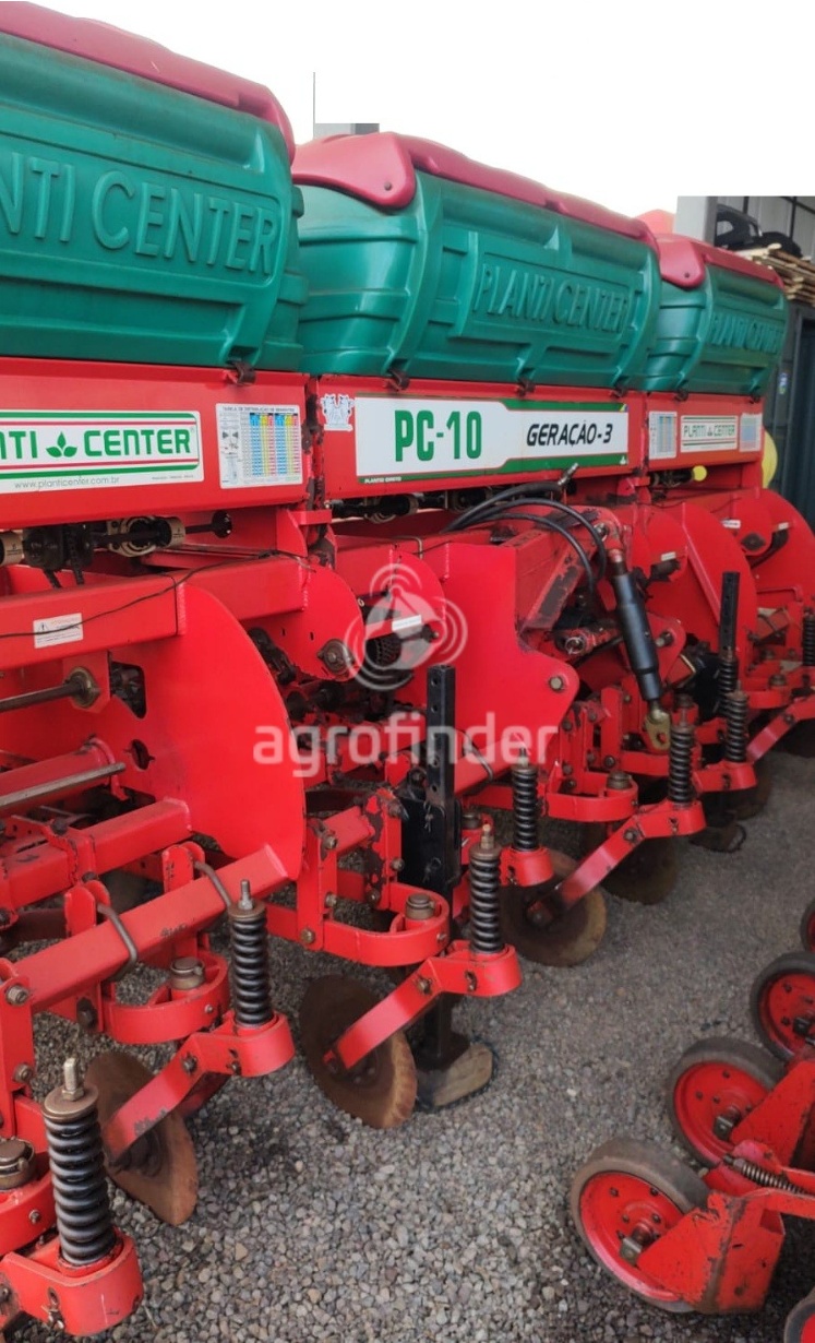 Plantadeira Planti Center PC -10 G 3 ano 2014