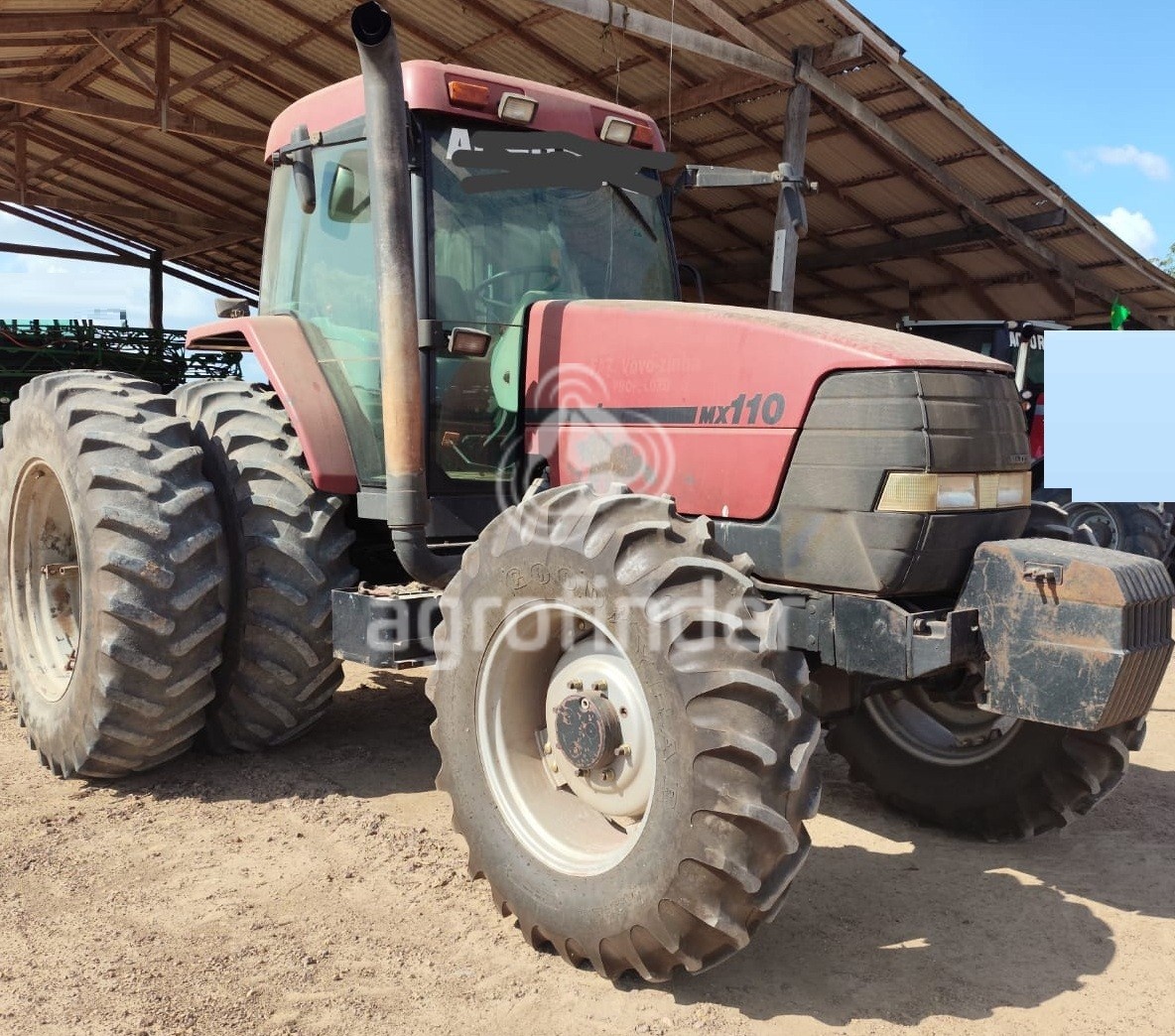Trator Case Maxxum 110 ano 2008
