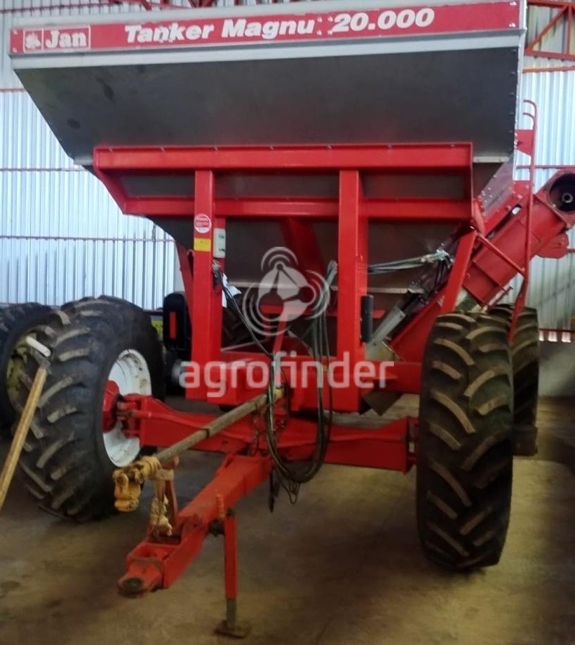 Carreta Graneleira Jan Tanker Magnu 20000 ano 2015