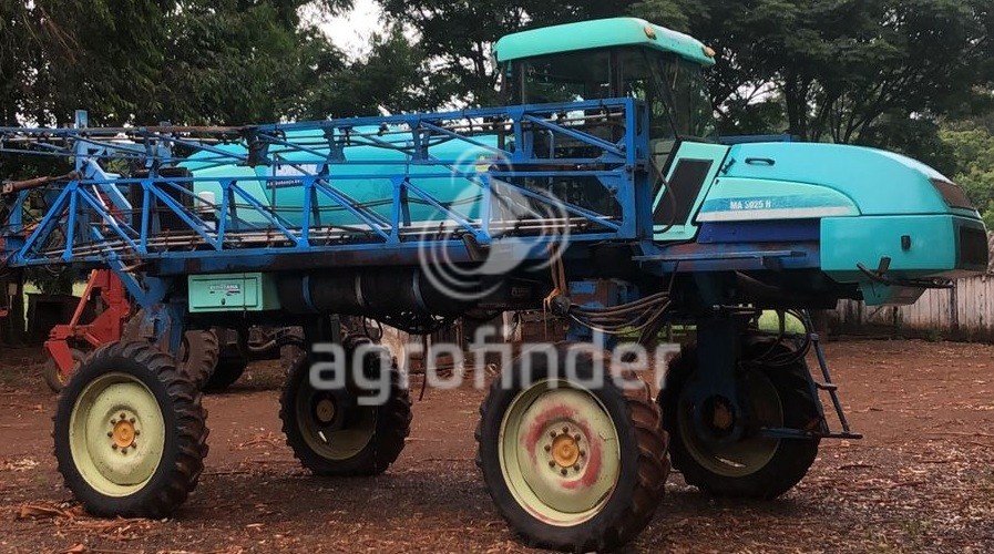 Pulverizador Autopropelido Montana Parruda MA 3027 HS ano 2001