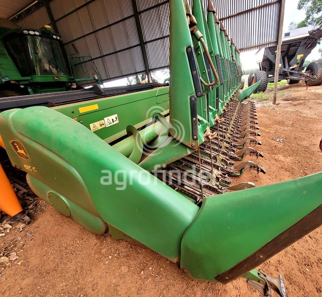 Plataforma John Deere 615 C ano 2017