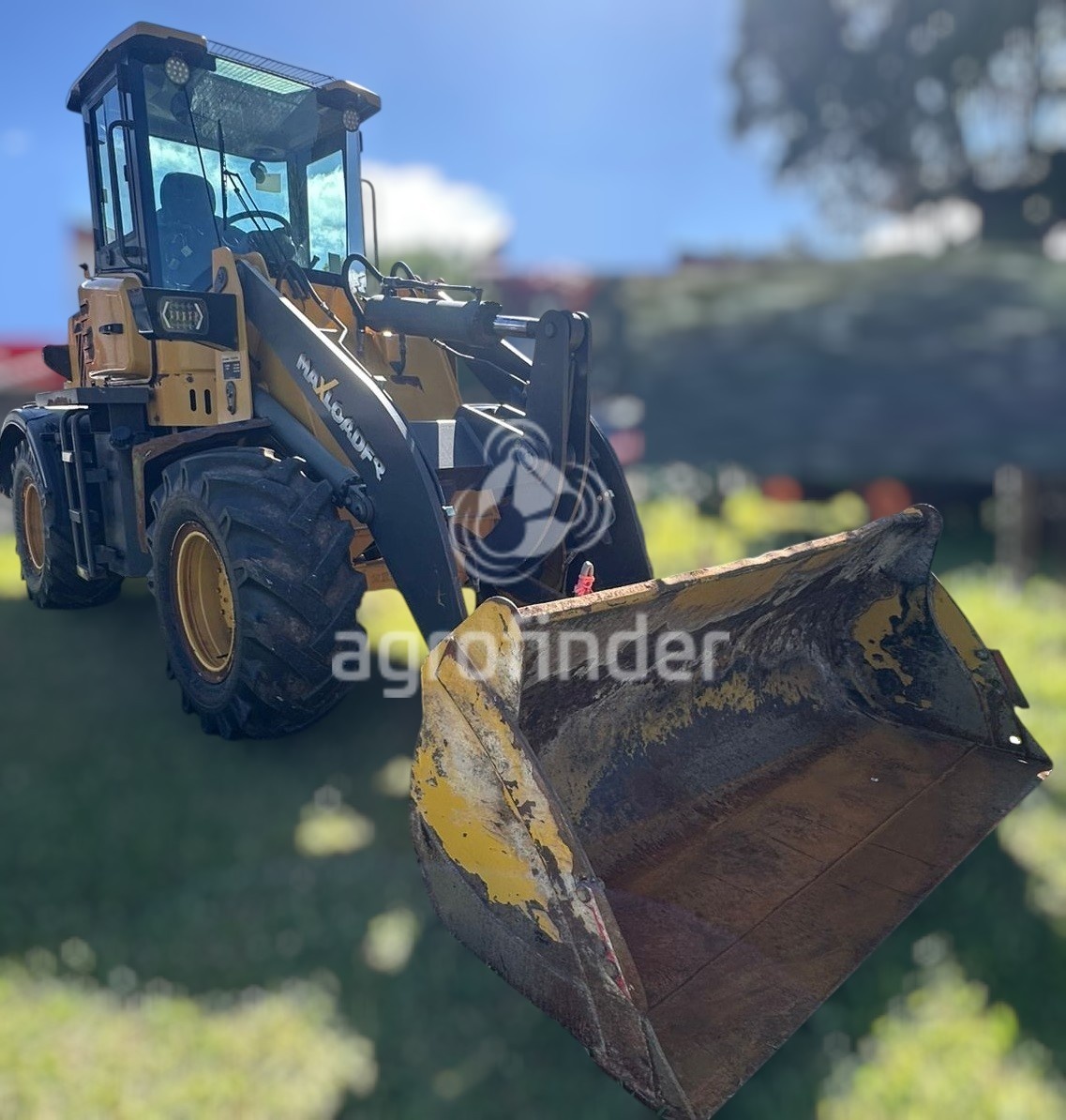 Pá Carregadeira Maxloader Max 920 ano 2023