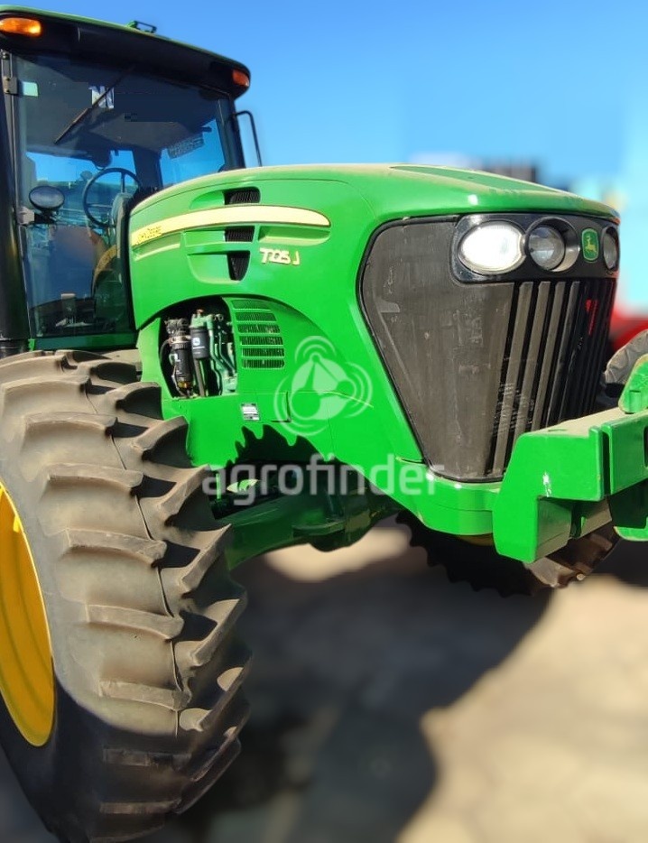 Trator John Deere 7225 J ano 2013