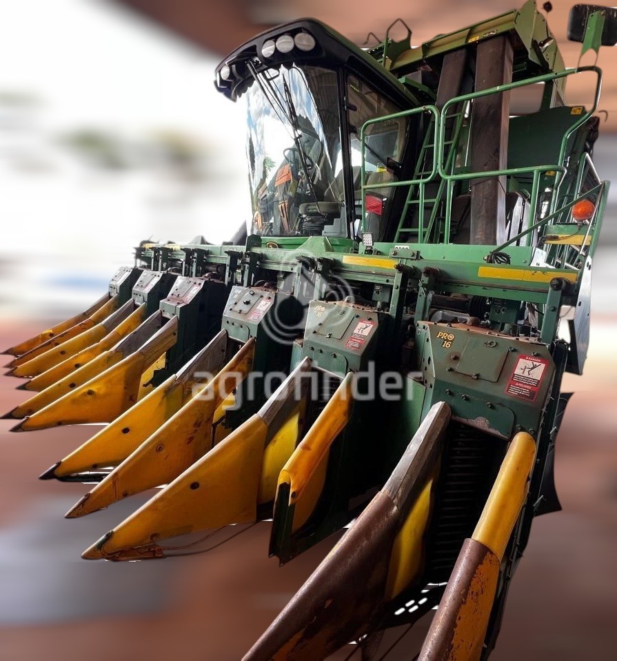 Colheitadeira John Deere 7660 ano 2011 - 7660 - Máquinas Agrícolas