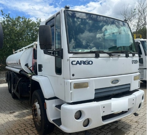 Caminhão Ford 1722 ano 2011