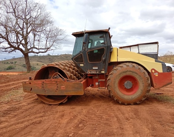 Rolo Compactador Dynapac CA250 ano 2012 - CA250 - Pavimentação e Infraestrutura