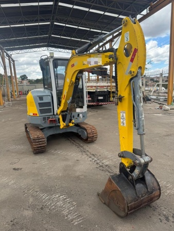 Mini Escavadeira Wacker Neuson EZ36 ano 2016