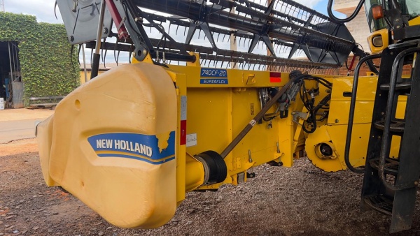 Plataforma New Holland 740CF SUPERFLEX ano 2018