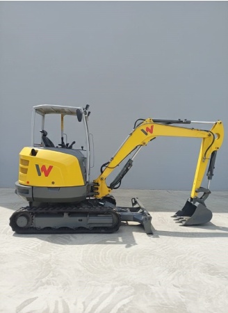Mini Escavadeira Wacker Neuson ET35 ano 2020