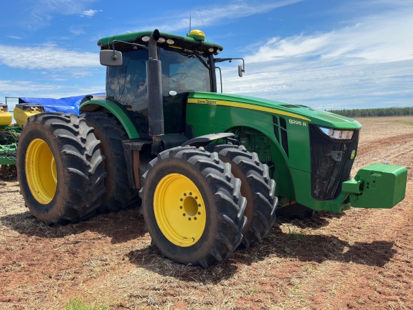 Trator John Deere 8295R